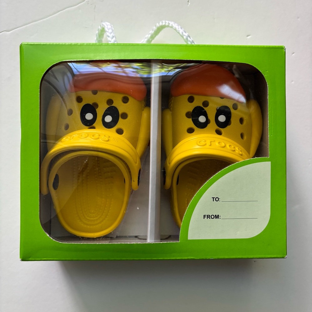 NIB Rubber Ducky Crocs infant size C2 / C3